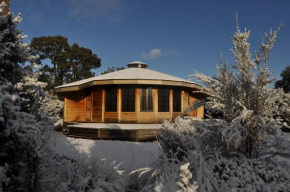 Mangawhero - Modern Yurt Style Chalet, Ohakune
